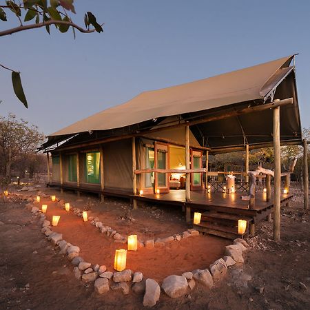 Ongava Tented Camp - All-Inclusive โอเคาเควโย ภายนอก รูปภาพ